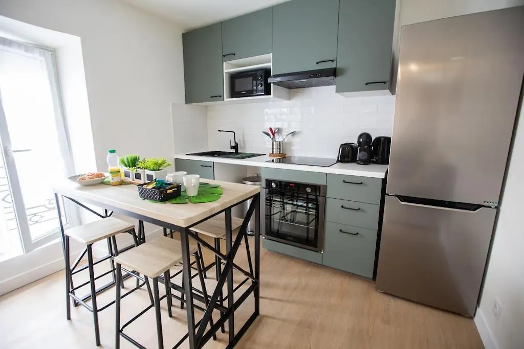 Apartamento Duplex 3 Chambres, Aeroport Paris Cdg, Parc Des Expositions, Parc Asterix, Mitry-Mory