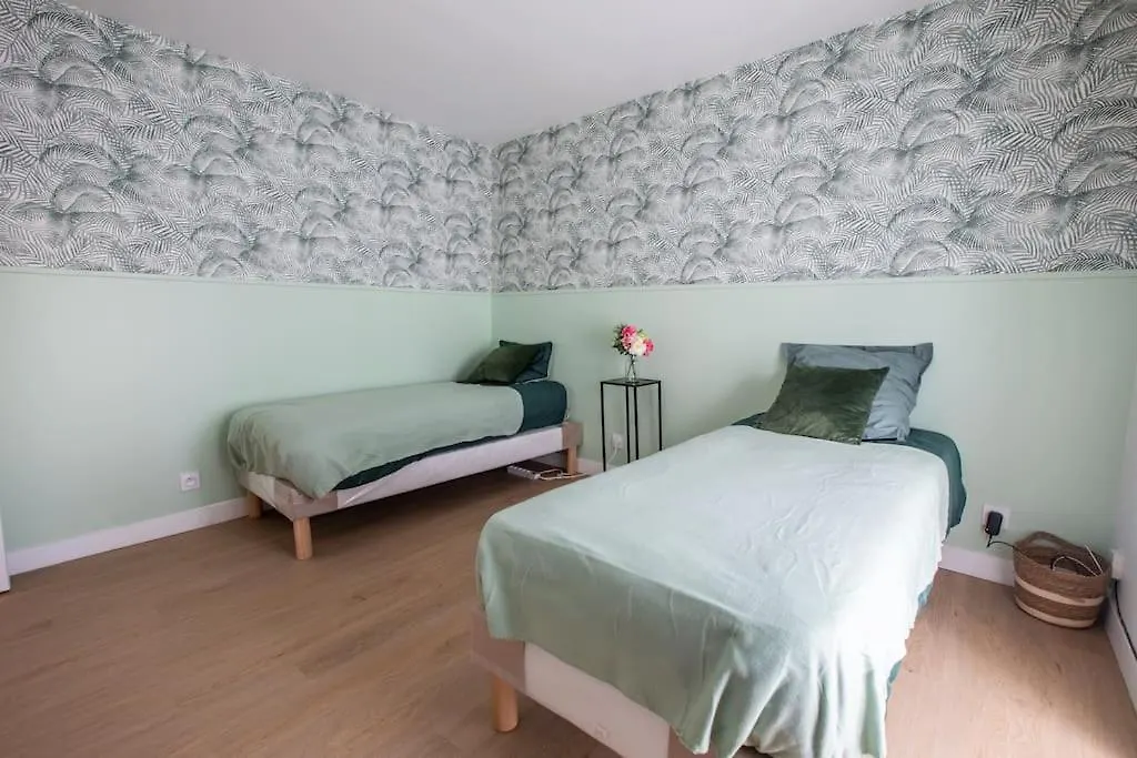 Duplex 3 Chambres, Aeroport Paris Cdg, Parc Des Expositions, Parc Asterix, Mitry-Mory