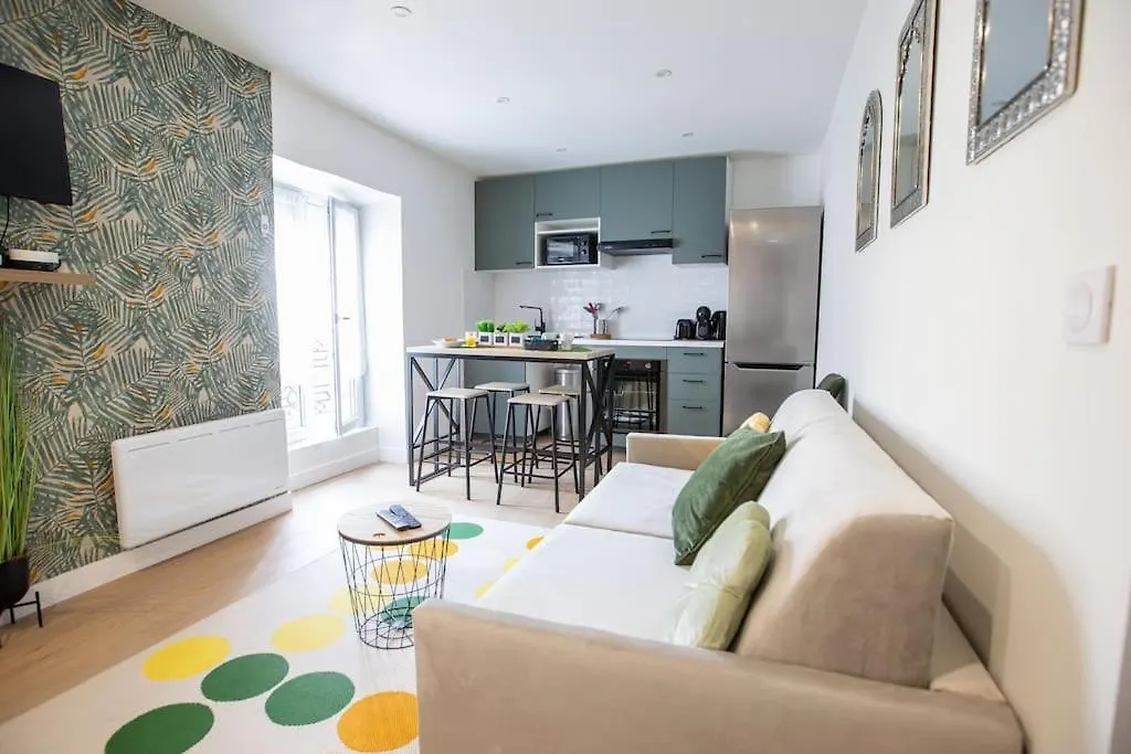 Duplex 3 Chambres, Aeroport Paris Cdg, Parc Des Expositions, Parc Asterix, Mitry-Mory Apartment